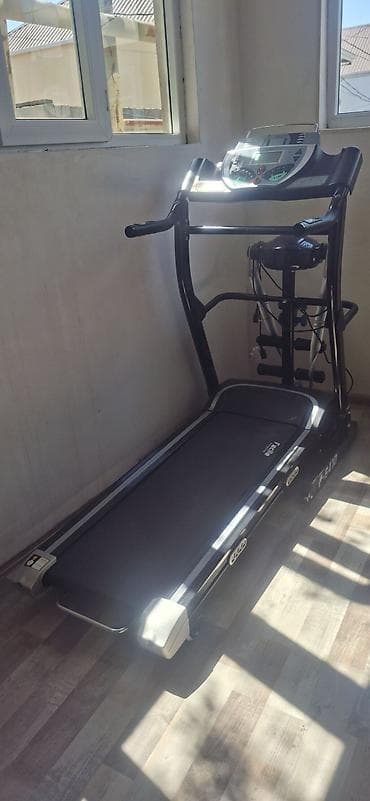 Facile Fitness F-6410 qaçış trenajoru - Elektrikli qaçış yolu, geniş — 7