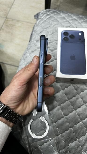 apple 3: IPhone 17 Pro, 256 GB, Göy, Face ID — 5