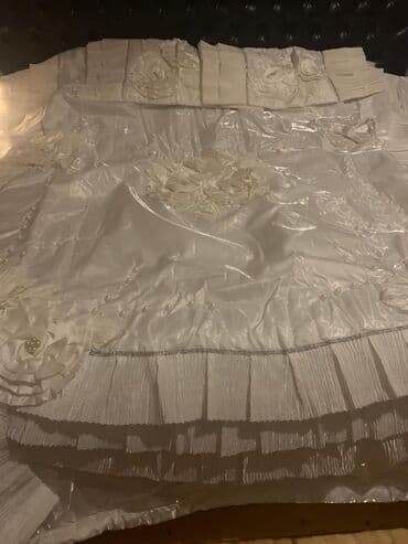 evde qal wekiller: Yataq üçün Yeni Yataq örtüyü, Ünvandan götürmə — 2