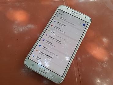 ucuz iphone 7: Samsung Galaxy J7 2018, 16 GB, rəng - Qızılı, Zəmanət, Düyməli, Sensor — 7