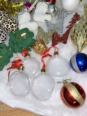 yolka wekilleri: Şəkildə gördüyünüz bütün yeni il oyuncaq və bəzəkləri hamısı birlikdə — 2