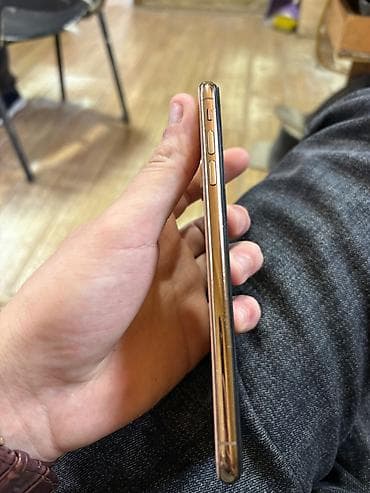 plestesin 4: IPhone Xs Max, 256 GB, Qızılı — 4