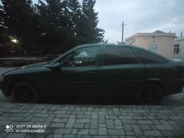 maşın danqratı: Opel Vectra: 1.6 l | 1996 il Sedan — 3