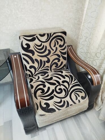 əncir cemi: İşlənmiş, Kreslo, Parça, Kredit yoxdur, Çatdırılma yoxdur — 13