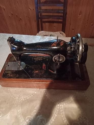 qedim: Satılır: Sovet istehsalı mexaniki tikiş maşını (podolski tipli) — 1