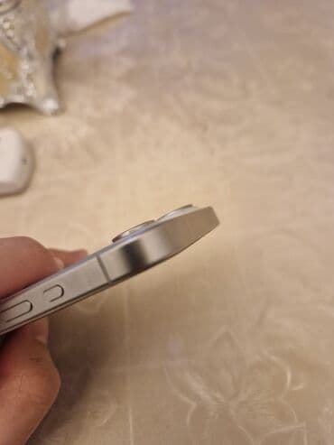iphone 15 pro ikinci el: IPhone 15 Pro, 128 GB, Gümüşü, Face ID, Simsiz şarj, Sənədlərlə — 1