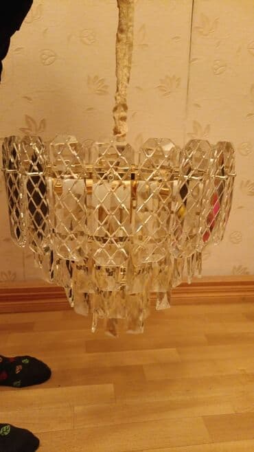 heyet ucun isiqlar: Çılçıraq — 1