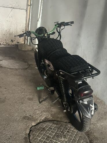 ses bogucu: Moped/Motosiklet – şəhər içi gündəlik sürüş üçün praktik model — 1