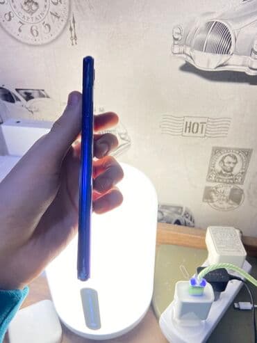 mi nausnik: Xiaomi Mi 8 Lite, 64 GB, rəng - Mavi, 
 Qırıq — 3