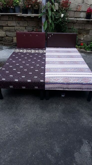 Çarpayılar
Taza hazırı var 
Çatdırılma var