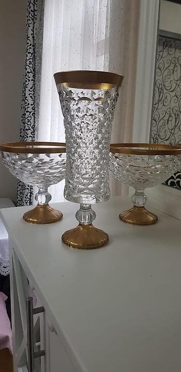 Vazalar: Vaza dəsti — 2