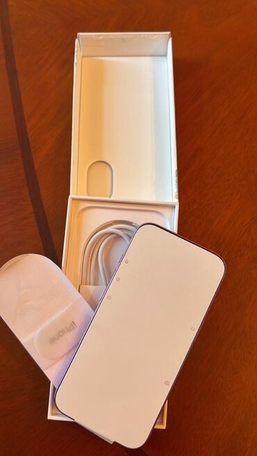 ayfon 16 qiyməti: IPhone 16 — 4