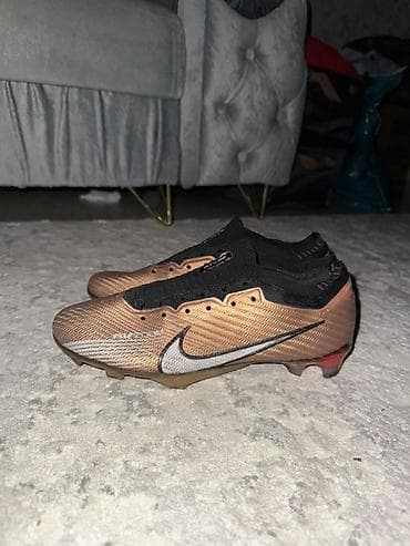 Butslar Nike lalafo.az -da Butslar Nike