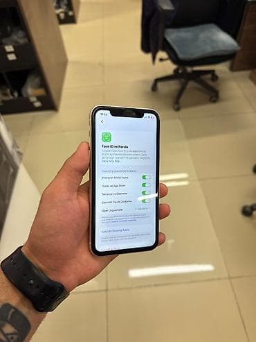 IPhone 11, 64 GB, White Titanium, Face ID — 1