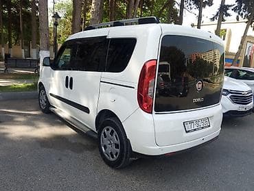 Fiat: Fiat Doblo: 1.3 l | 2016 il 351472 km Van/Minivan — 6