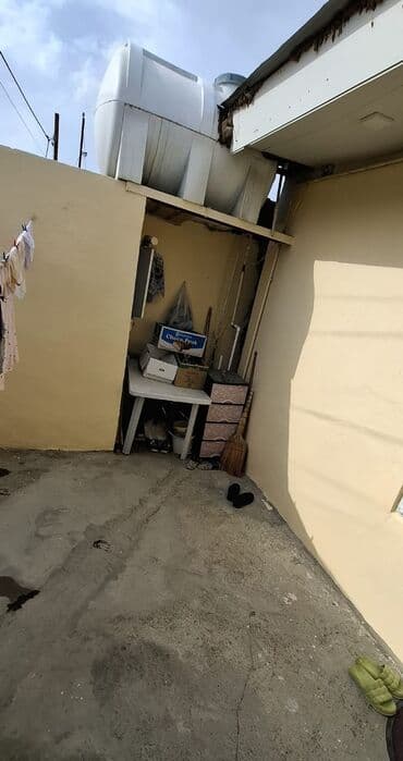 lazada kirayə evlər: Əmircan qəs. 4 otaqlı, 90 kv. m, Kredit yoxdur, Yeni təmirli — 25