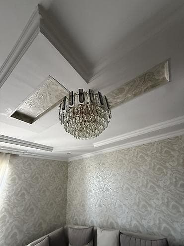 pilləkan ucun cılcıraq: Çılçıraq, 10 və daha çox lampa, Xrustal — 1