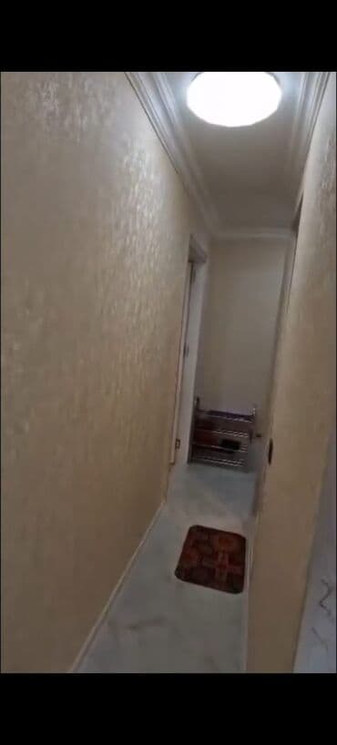 Mənzil alıram: Bakı, Bakıxanov qəs., 2 otaqlı, Köhnə tikili, m. Gənclik, 60 kv. m — 2