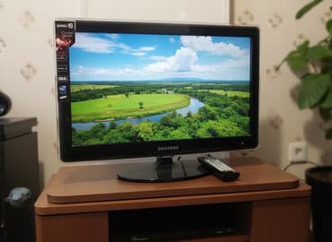 смарт приставки для телевизора samsung: Yeni Televizor Samsung LCD 24" FHD (1920x1080), Ünvandan götürmə — 1