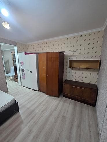 вилл: 2 комнаты, 35 м², Средний ремонт — 5