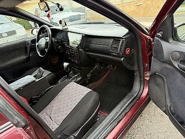 opel korsa 2000: Opel Vectra: 1.6 l | 1997 il 358090 km Sedan — 9