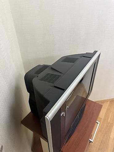 oyun konsul: Televizor Samsung 28" — 6