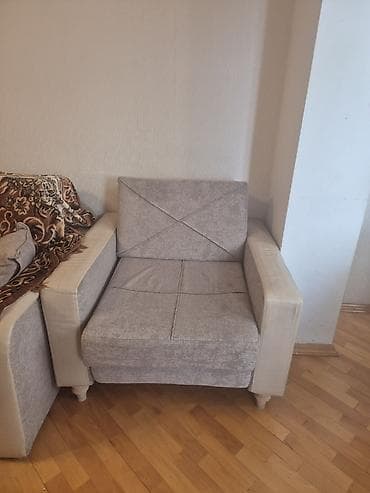 Geniş və rahat kreslo
Acılıb yığılır endirim olacaq lalafo.az -da Geniş və rahat kreslo
Acılıb yığılır endirim olacaq