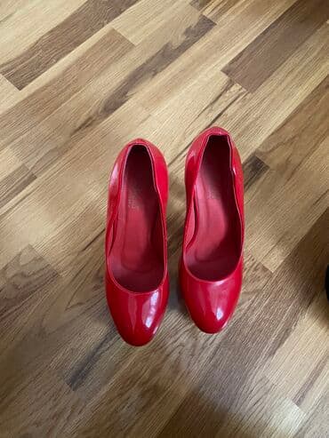 Volkswagen: Туфли, Размер: 39, цвет - Красный, Б/у — 1