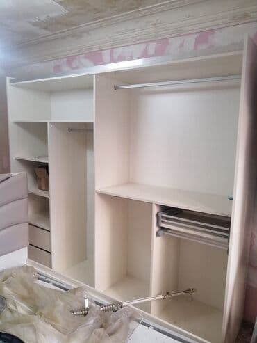 куханная мебель: Б/у, Кухонный шкаф — 3