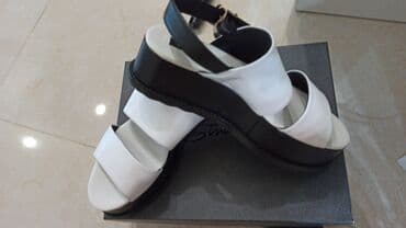 женские босоножки на танкетке: Ölçü: 39, rəng - Ağ, Yeni — 3