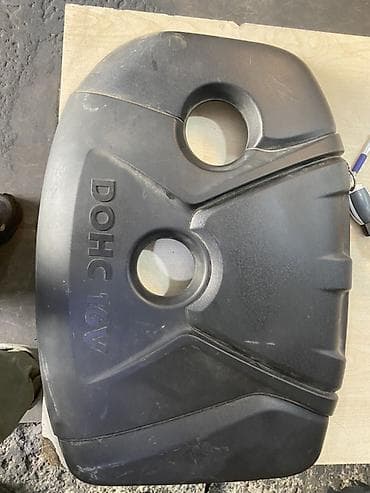 Avtomobil mühərriki üçün plastik dekorativ qapaq - Üzərində “DOHC