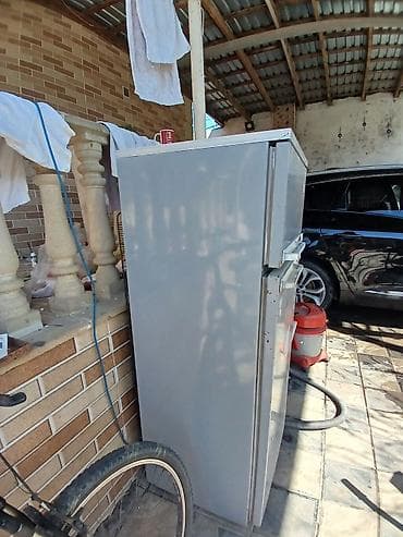 qaz satisi: Ikikameralı məişət soyuducusu - Üst hissədə ayrıca dondurucu bölmə - — 4
