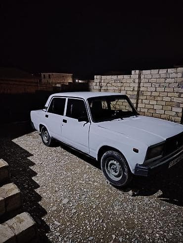 audi 4: VAZ (LADA) 2107: 1.6 l | 2003 il 78690 km Sedan — 2