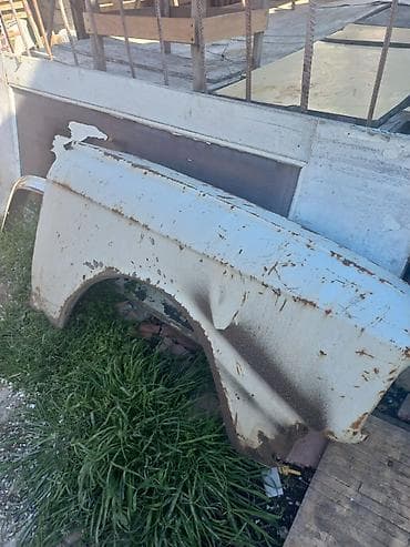 ehtiyyat teker: Məhsul: Avtomobil üçün metal ön/arka qanad (sağ tərəf) Təsvir: - — 2