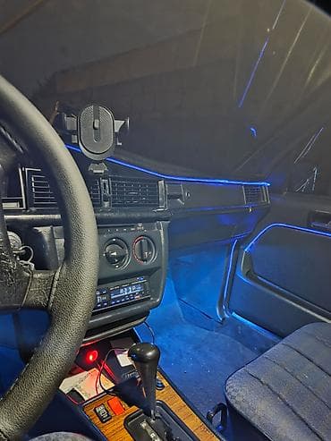 mercedes e class: Mercedes-Benz 190 (W201): 1.8 l | 1992 il Sedan — 6