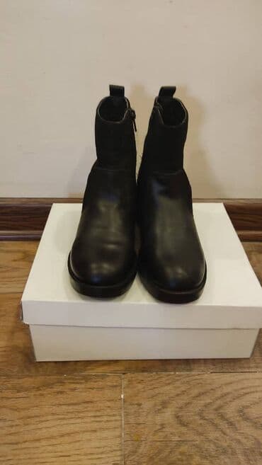 botlar: Ölçü: 36.5, rəng - Qara, Yeni — 7