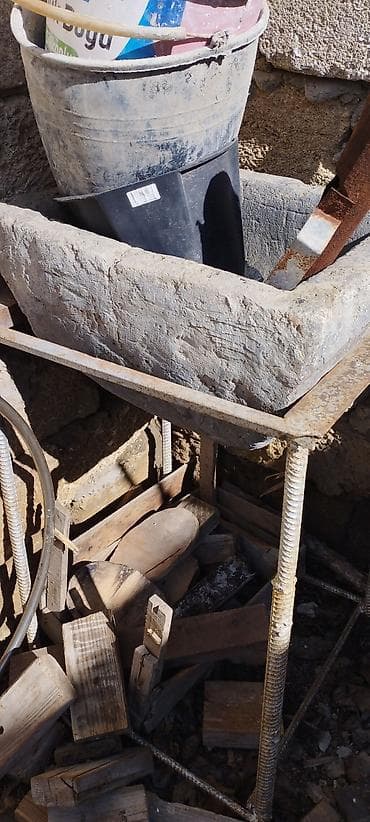 Сантехника: Beton yuma çəni və metal dayaqlı konstruksiya - Material: tökmə — 3