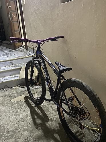 İşlənmiş Şəhər velosipedi Adidas, 29", sürətlərin sayı: 24, Ünvandan götürmə — 1