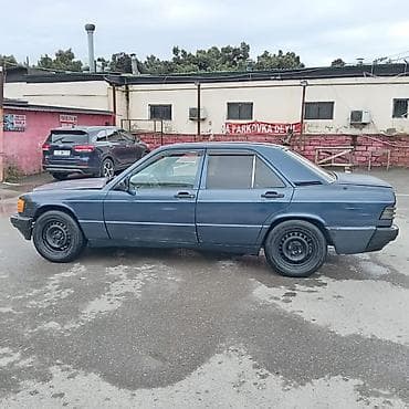 daewoo matiz 2000: Mercedes-Benz 190: 2 l | 1991 il Sedan — 6