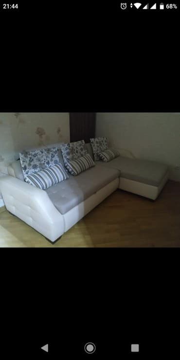 Künc divan, İşlənmiş, Açılan, Bazasız, Parça, Çatdırılma yoxdur lalafo.az -da Künc divan, İşlənmiş, Açılan, Bazasız, Parça, Çatdırılma yoxdur