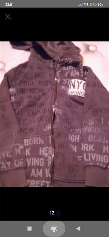 məktəb paltarı: Koftalar 1 manat yuyulub temizdi .Balaca olduguna gore satilir .Ucuz — 15