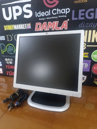 HP Compaq LA1951g monitor - Ekran: 19" LCD, 5:4 nisbət - Çevrilə
