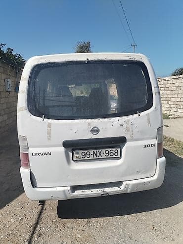 mercedes b 160: Nissan : 3 l | 2005 il Mikroavtobus — 2