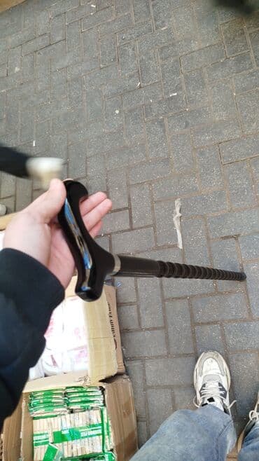 Əsa hasa çəlik yerimək üçün