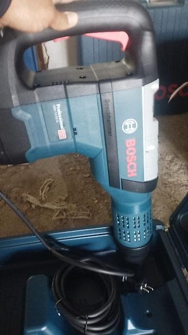 Məhsul: Bosch Professional tokmak/qaşov (rotary hammer) – daş-beton — 1