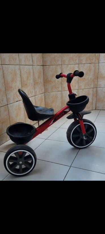 3 yaşdan yuxarı uşaqlar ucun velosipedlər: Uşaq üçtəkərli velosipedi – HXN brendi - Rəng: qırmızı gövdə, qara — 2