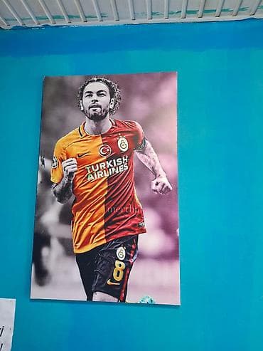 kreditle divan kreslo: 6 eded ps3 3ed 107ekran televizor 2eded127ekran televizor 1eded — 4