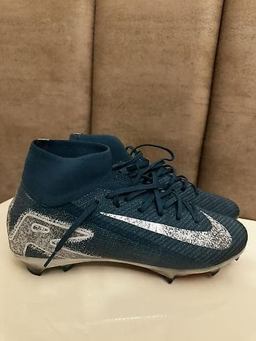 i̇dman aləti: Butslar Nike — 3