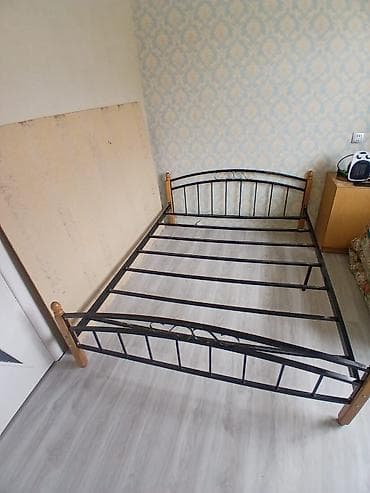 divara yigilan yataq: İşlənmiş, İkinəfərlik çarpayı, Bazasız, Matrassız, Siyirməsiz — 2