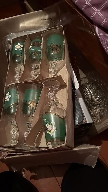 Столовые приборы: Mətbəx və süfrə ləvazimatları dəsti - 2 ədəd meyvə qabı: Qutuda “2 — 2